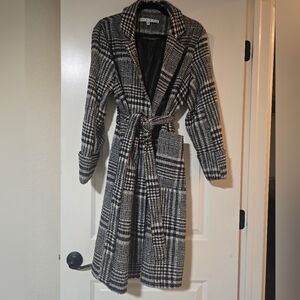 Lightweight Black and White Plaid Belted Coat